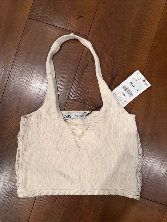 Zara Tops - ZARA Cream Knit Cropped Top